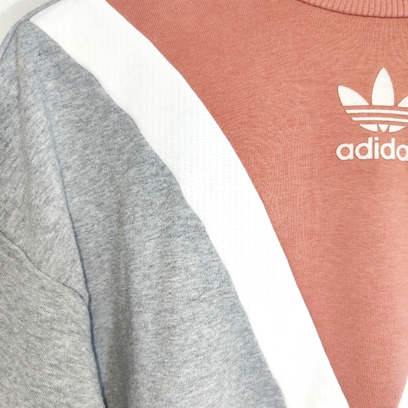Adidas Grey & Pink Jumper Sweatshirt Size UK 16 - Picture 3 of 13